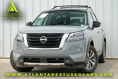 Used 2022 Nissan Pathfinder SL w/ Lighting Package (N92)