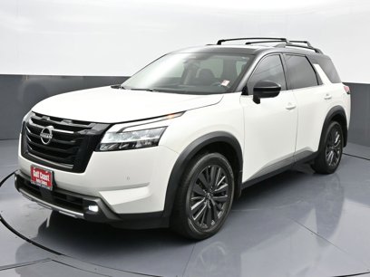 Used 2022 Nissan Pathfinder SL w/ SL Premium Package