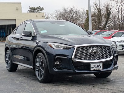 New 2025 INFINITI QX55 Essential