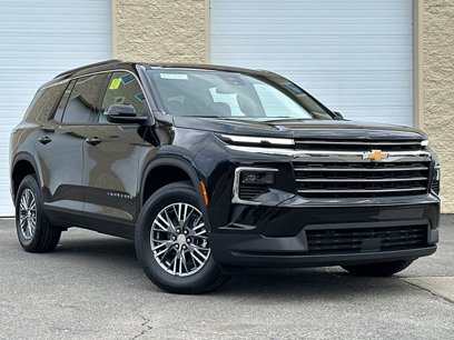 New 2025 Chevrolet Traverse LT w/ Driver Confidence Package