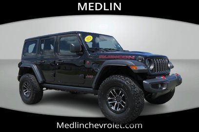 Used 2024 Jeep Wrangler Unlimited Rubicon w/ XTREMEE 35" Tire Package