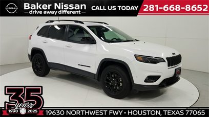 Used 2023 Jeep Cherokee Altitude Lux