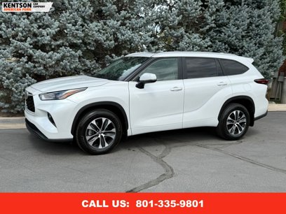 Used 2025 Toyota Highlander XLE