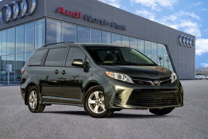 Used 2020 Toyota Sienna LE