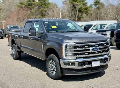 New 2025 Ford F350 Lariat w/ Lariat Ultimate Package