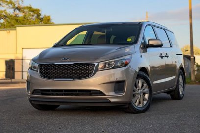 Used 2016 Kia Sedona LX w/ LX Essentials Premium Package