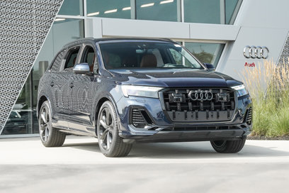 New 2025 Audi Q7 3.0T Prestige
