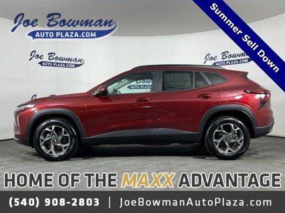 New 2025 Chevrolet Trax LT w/ Sunroof Package