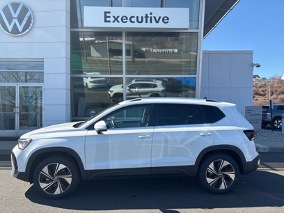 New 2025 Volkswagen Taos SE