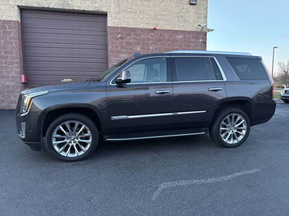 Used 2017 Cadillac Escalade Luxury