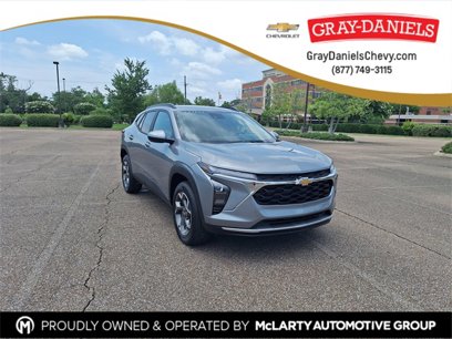 New 2025 Chevrolet Trax LT w/ Driver Confidence Package