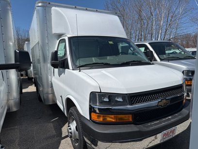 New 2024 Chevrolet Express 3500 w/ Power Convenience Package