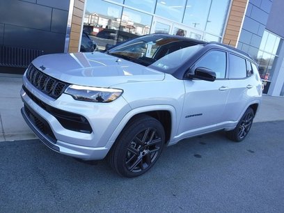 New 2025 Jeep Compass Limited w/ High Altitude Package