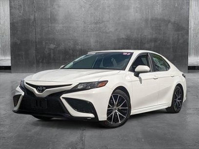 Used 2023 Toyota Camry SE