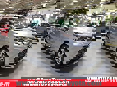 New 2025 Toyota Sienna XLE