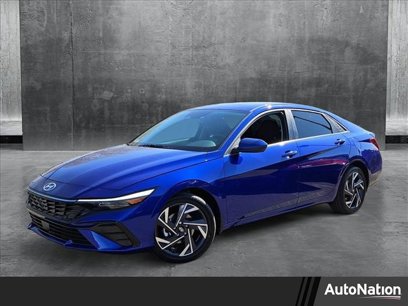 New 2025 Hyundai Elantra SEL