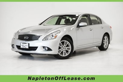 Used 2013 INFINITI G37 x w/ Premium Pkg