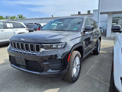 New 2025 Jeep Grand Cherokee Laredo X
