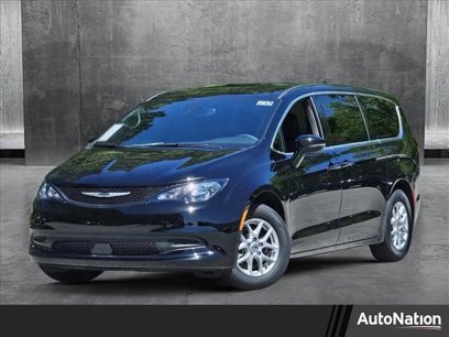 New 2025 Chrysler Voyager LX