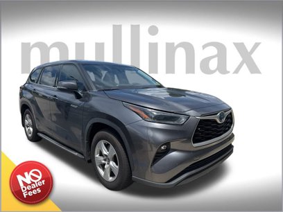 Used 2021 Toyota Highlander LE