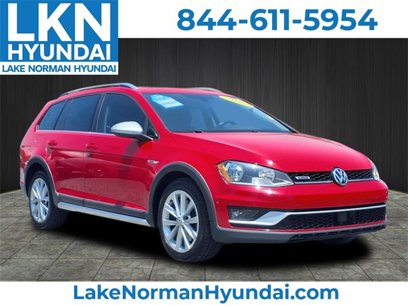 Used 2017 Volkswagen Golf Alltrack SE