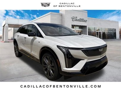New 2025 Cadillac Optiq Sport 2 w/ LPO, Floor Liner Package