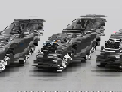 New 2025 Toyota Highlander Platinum