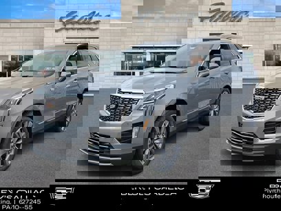 New 2025 Cadillac XT5 Premium Luxury