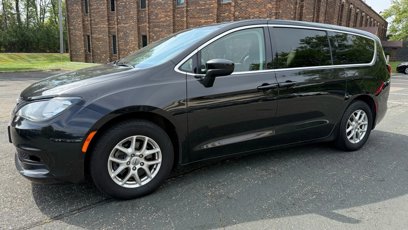 Used 2022 Chrysler Voyager LX