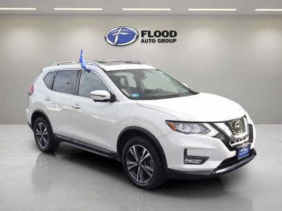 Used 2018 Nissan Rogue SL w/ Premium Package
