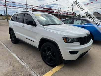 Used 2018 Jeep Grand Cherokee Laredo