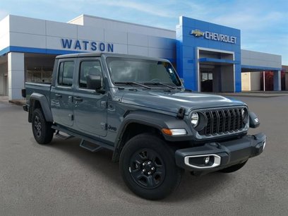 Used 2024 Jeep Gladiator Sport