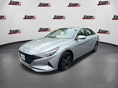 Used 2022 Hyundai Elantra SEL w/ Convenience Package