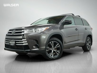 Used 2018 Toyota Highlander LE
