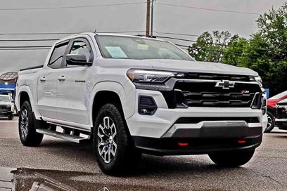 Certified 2023 Chevrolet Colorado Z71 w/ Z71 Convenience Package 2