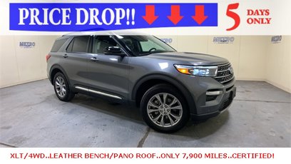Certified 2024 Ford Explorer XLT w/ Equipment Group 202A