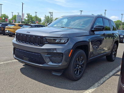 New 2025 Jeep Grand Cherokee Altitude