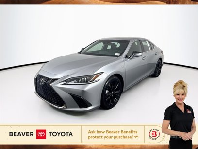 Used 2022 Lexus ES 350 F Sport w/ Accessory Package 2