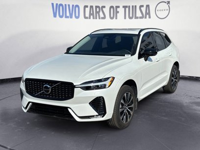 New 2025 Volvo XC60 B5 Core w/ Climate Package