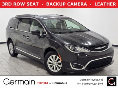 Used 2017 Chrysler Pacifica Touring-L w/ 13 Speaker Alpine Sound Group