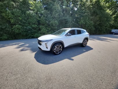 Certified 2025 Chevrolet Trax RS w/ Sunroof Package