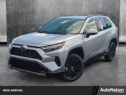 New 2025 Toyota RAV4 SE