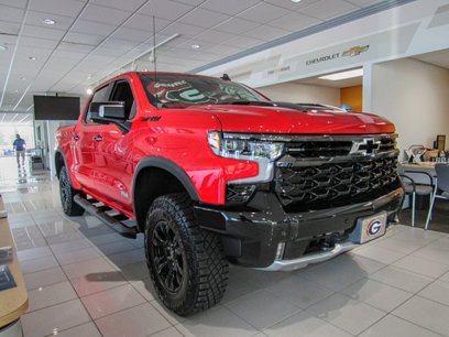 New 2025 Chevrolet Silverado 1500 ZR2 w/ Technology Package