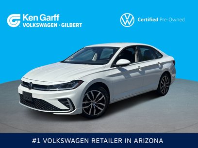Used 2025 Volkswagen Jetta SE