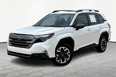 Used 2025 Subaru Forester Premium w/ Convenience Package #1