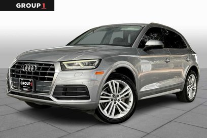 Used 2019 Audi Q5 2.0T Premium Plus w/ Premium Plus Package