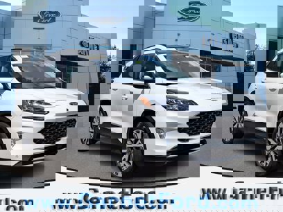 Certified 2022 Ford Escape Titanium w/ Class II Trailer Tow Package