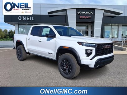 New 2025 GMC Canyon Elevation w/ Convenience Package