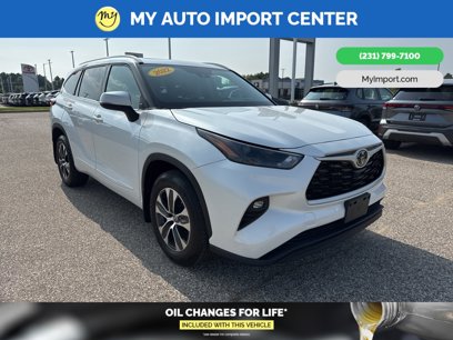 Used 2022 Toyota Highlander XLE