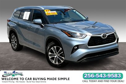 Used 2023 Toyota Highlander L